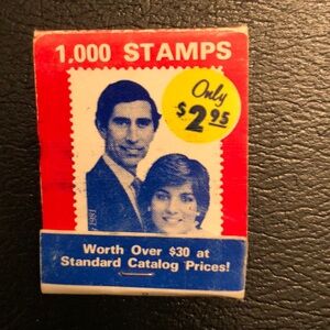 VINTAGE PRINCESS DIANA & PRINCE CHARLES  MATCHBOOK - Promoting stamps - #424